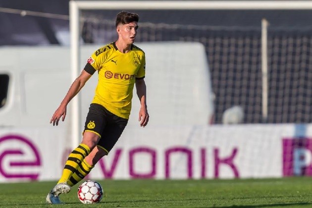 Leonardo Balerdi reportedly set to have medical with Olympique Marseille - Bóng Đá