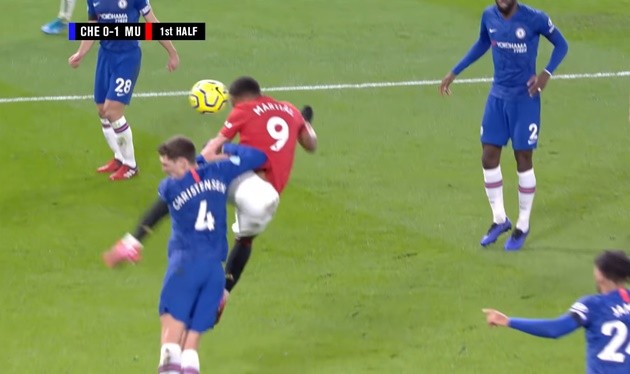 10 khoảnh khắc thất bại tại Premier League: 