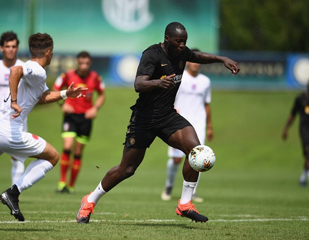 ẢNH Lukaku thông nòng, Inter Milan đè bẹp 'nhược tiểu' Virtus Bergamo - Bóng Đá