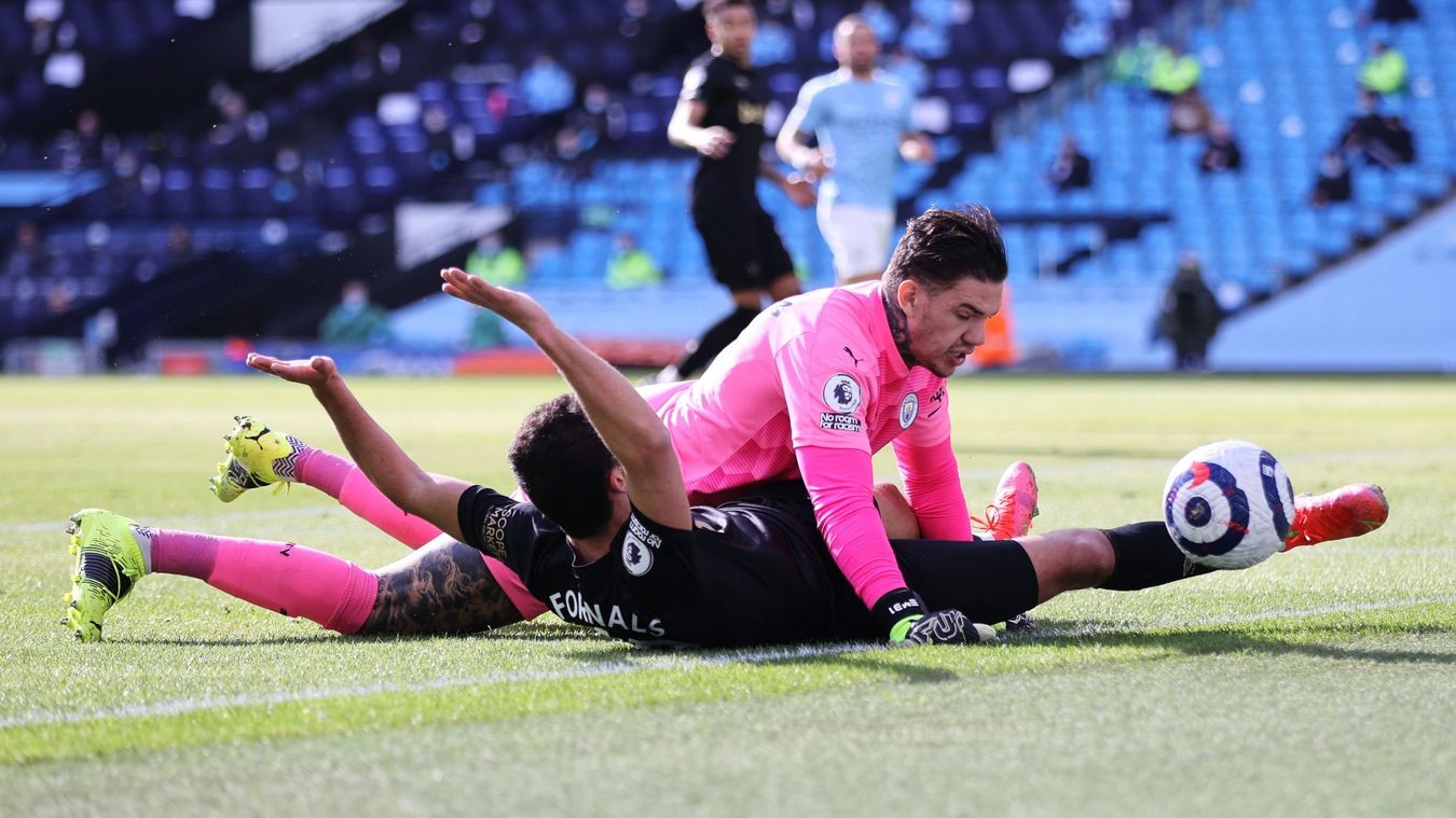 Bale hồi sinh, tốc độ kinh hoàng Chelsea-M.U và những hình ảnh ấn tượng nhất - Bóng Đá