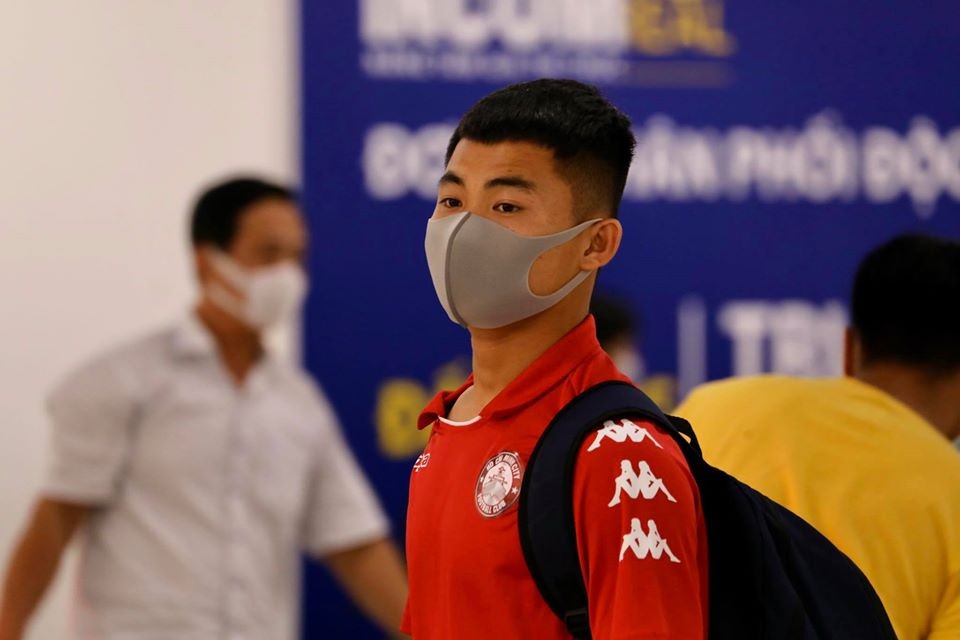 Công Phượng tạo kiểu 