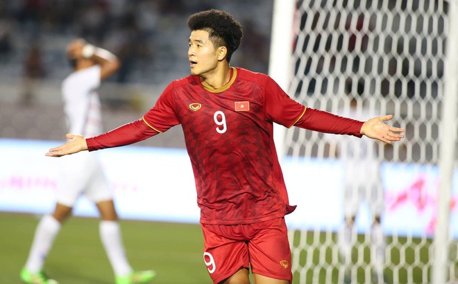 Hà Đức Chinh và 8 