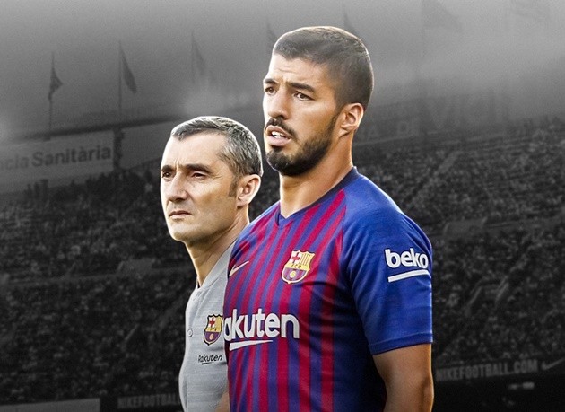 Suarez qua tay 13 HLV - Bóng Đá