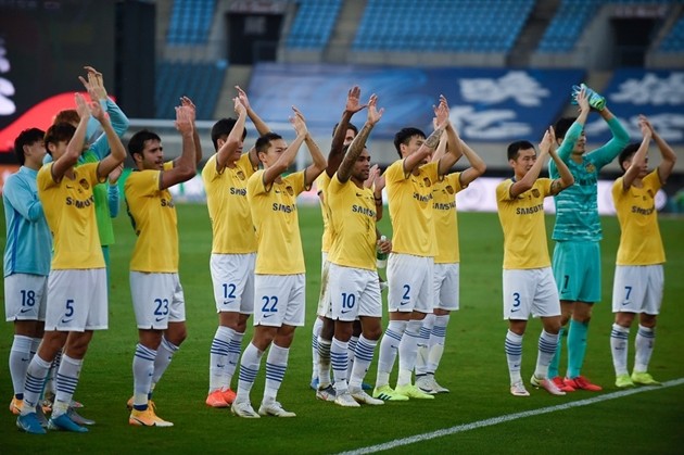 Suning bán Jiangsu - Bóng Đá