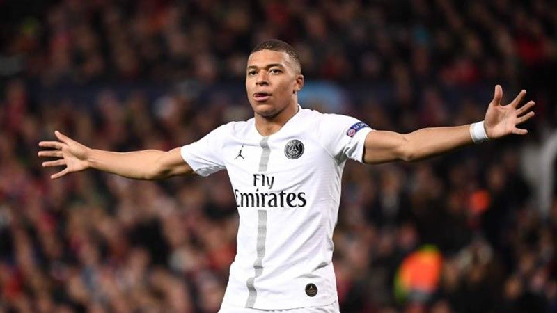 Haaland, Mbappe lập hat-trick nhiều hơn Messi và Ronaldo tuổi 22 - Bóng Đá