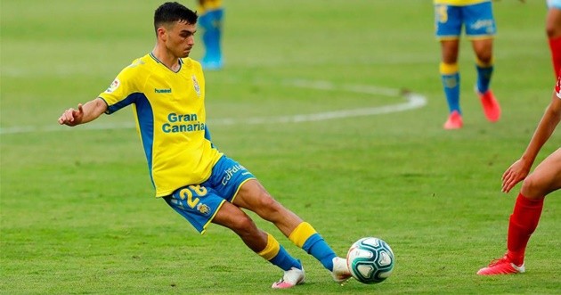 Bayern Munich remain interested in Barcelona midfielder - Bóng Đá