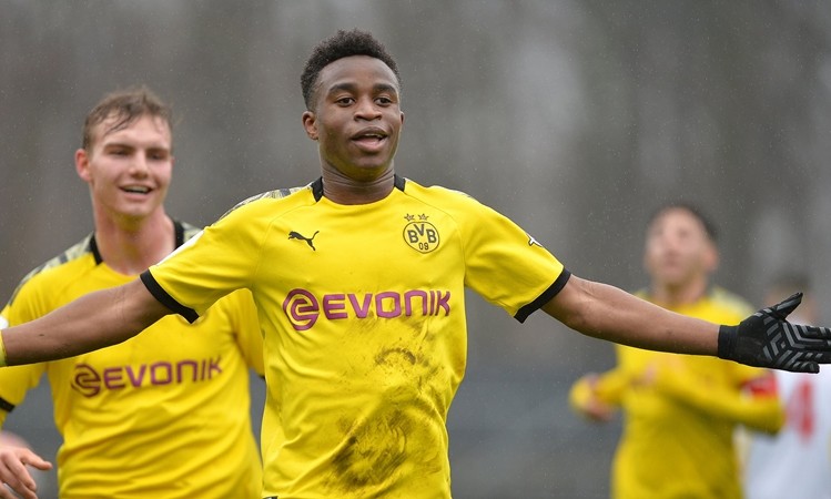 Hủy diệt cấp độ trẻ, 