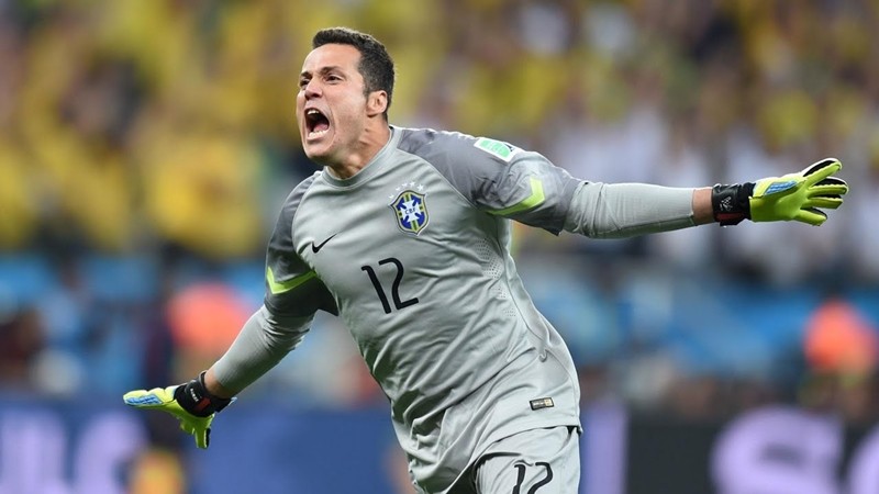 Bạn còn nhớ Julio Cesar, người hùng 1 thời của Inter Milan? - Bóng Đá