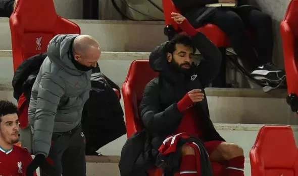 Mohamed Salah's agent posts cryptic tweet after Jurgen Klopp subs Liverpool star - Bóng Đá