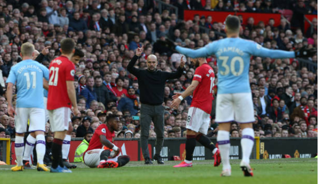 Pep Guardiola bất lực, muốn 