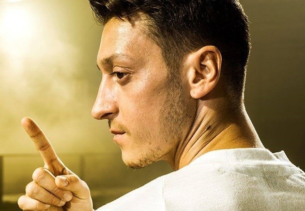 Mesut Ozil fuels Fenerbahce transfer rumours and rules out joining Schalke - Bóng Đá