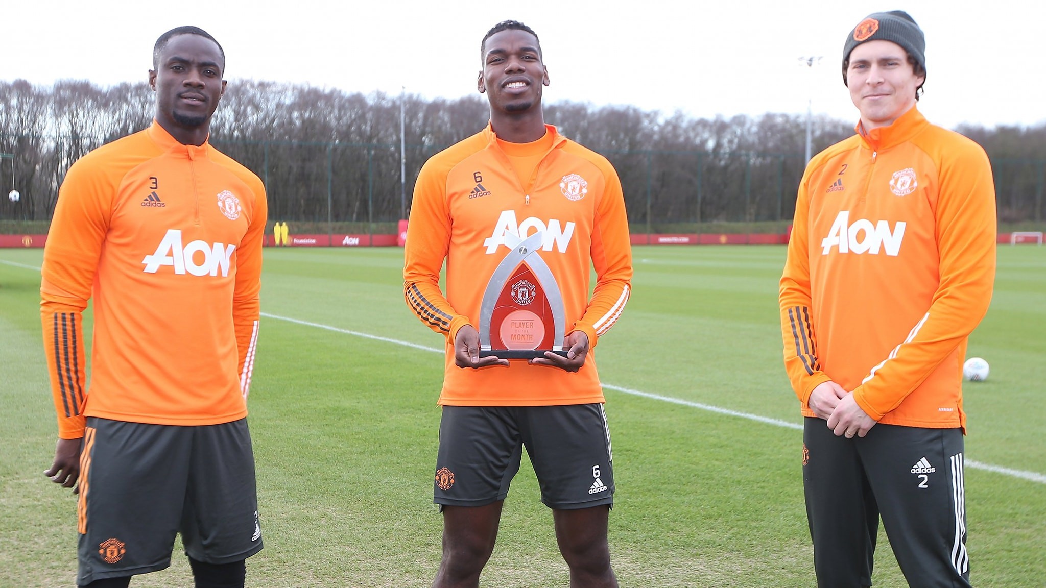 Paul Pogba để lộ hình ảnh đầy lạ lẫm ở Man Utd - Bóng Đá