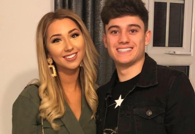 Man Utd star Daniel James enjoys time out with girlfriend Ria Kate Hughes after impressing in pre-season - Bóng Đá