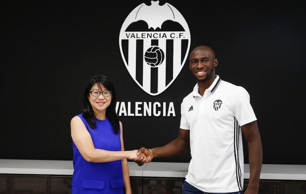 CHÍNH THỨC: Mangala gia nhập Valencia - Bóng Đá