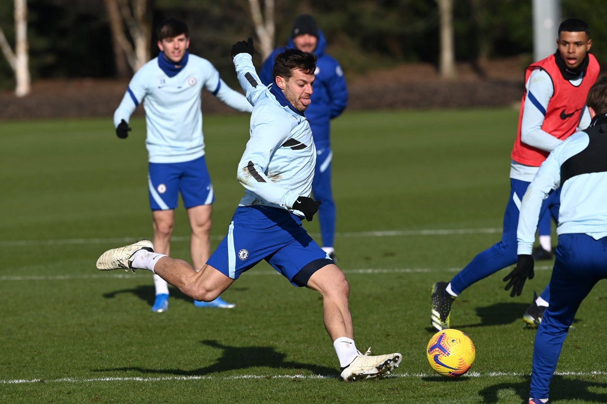 Sân tập rộn ràng, Chelsea sẵn sàng đá văng Liverpool khỏi Top 4 - Bóng Đá