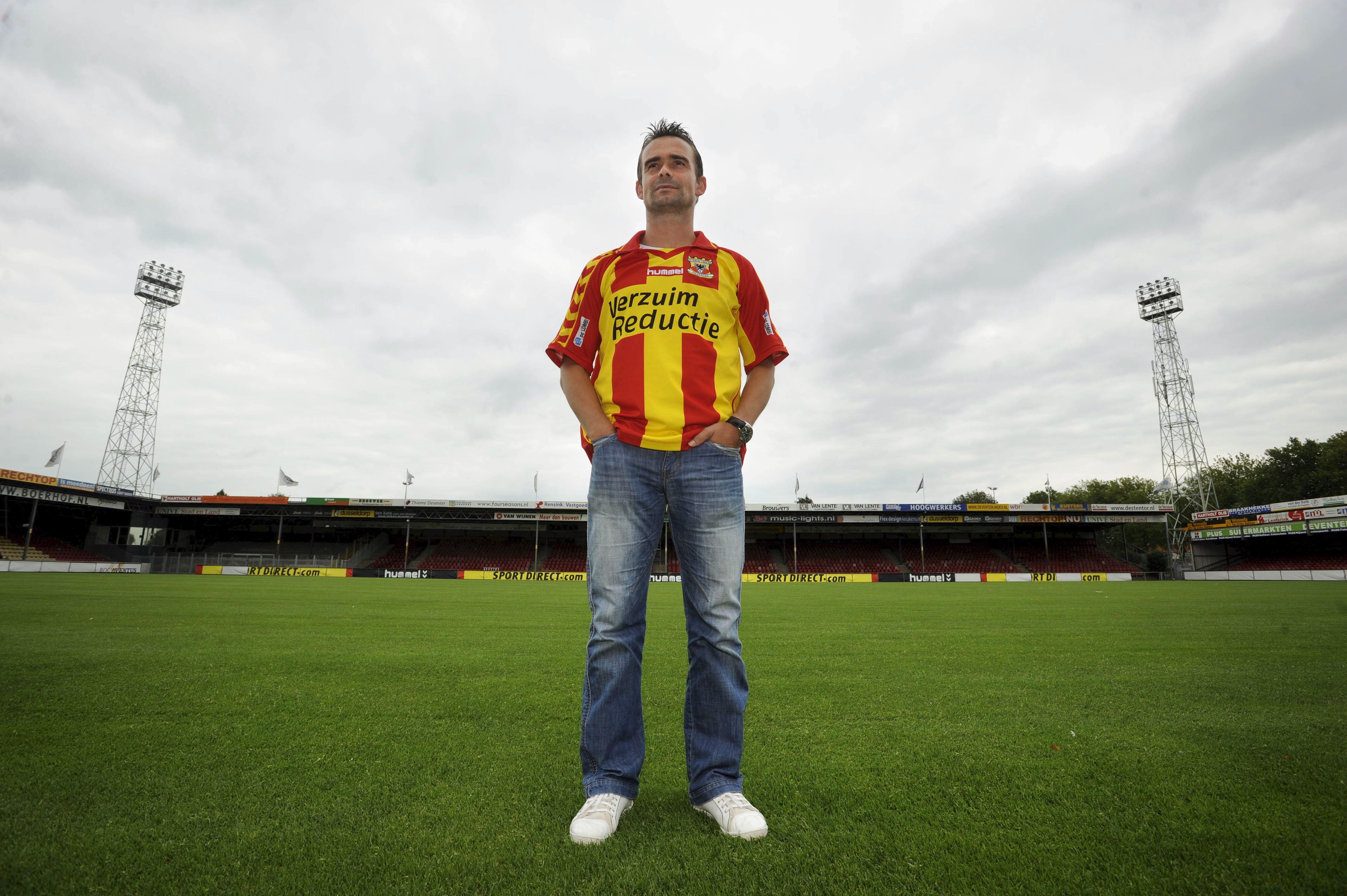 Marc Overmars 46 tuổi - Bóng Đá