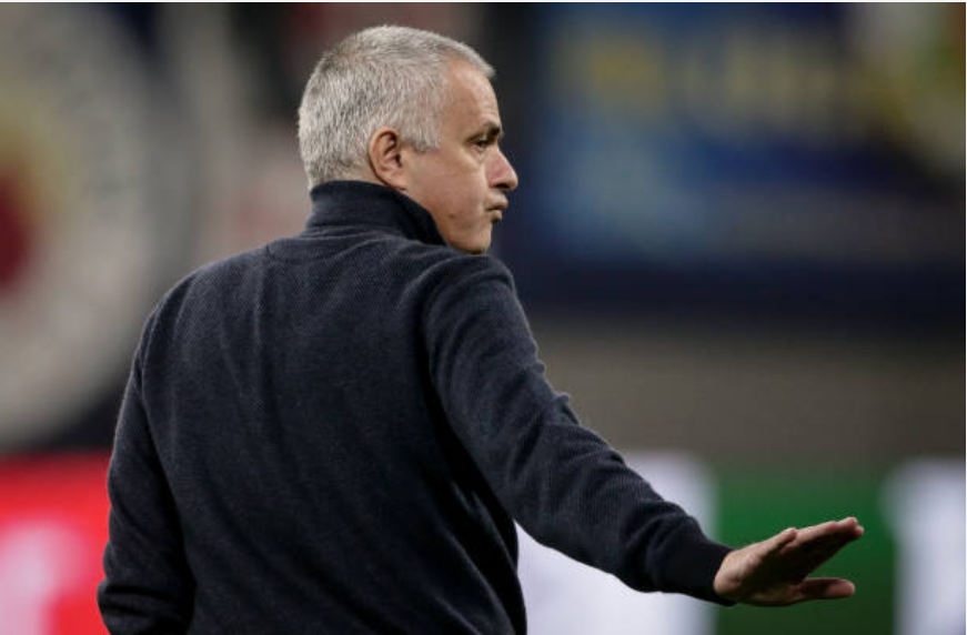 Jose Mourinho và 50 sắc thái ở trận thua Leipzig: Thần thờ và bất lực - Bóng Đá