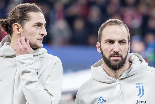 Ảnh: Dybala và Pjanic trở lại tập luyện cùng Juventus - Bóng Đá