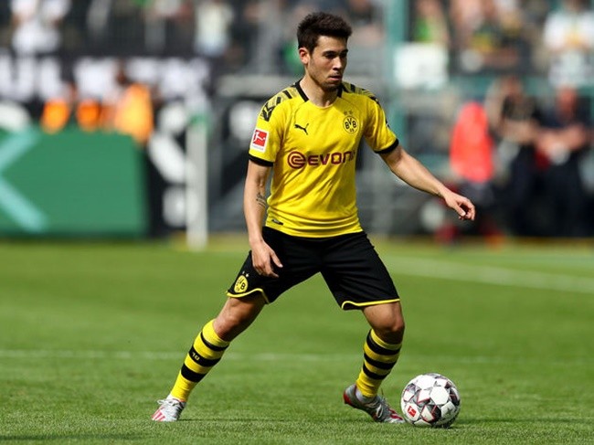 Eight players who publicly rejected Barcelona - Bóng Đá