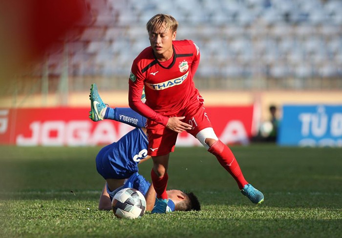 Bài ảnh Lương Xuân Trường - Bóng Đá