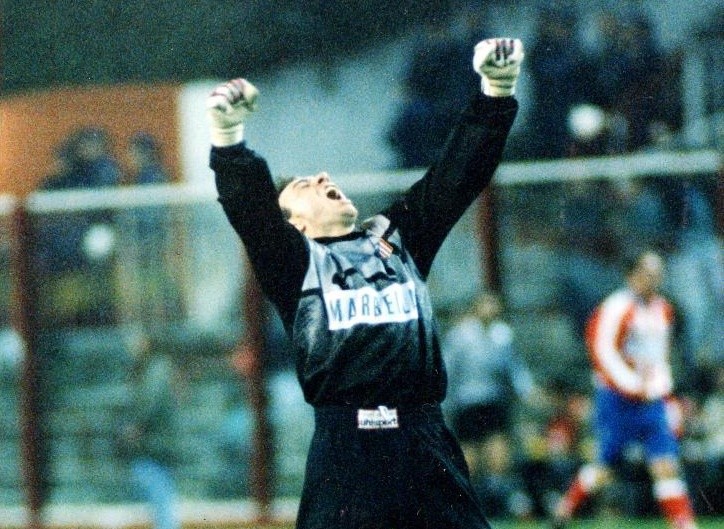 Who is Atletico Madrid's best goalkeeper of all time? - Bóng Đá