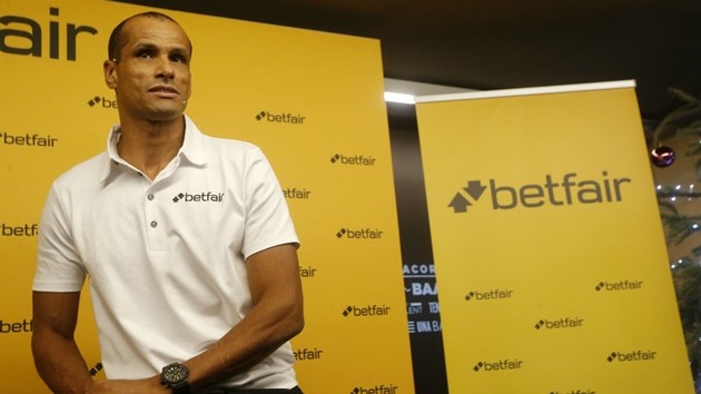 Rivaldo nói về Messi - Bóng Đá