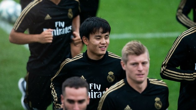 Kubo tự hào khi được khoác áo Real - Bóng Đá