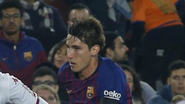 Schalke mua Juan Miranda của Barca - Bóng Đá