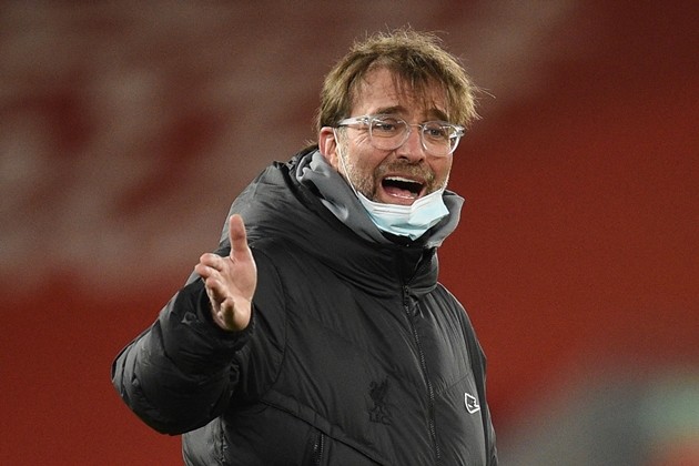 Points between 7th-placed Liverpool and 1st-placed Man City: 22; Points between Liverpool and 18th-place Fulham: 20 - Bóng Đá
