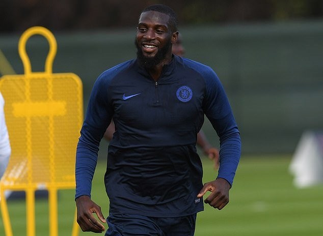 MU mua Bakayoko - Bóng Đá