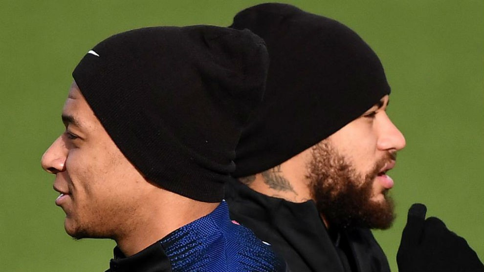 PSG willing to sell host of star players this summer... Except Mbappe - Bóng Đá