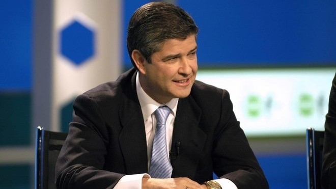 Thêm một cựu chủ tịch Real Madrid dương tính với virus - Bóng Đá