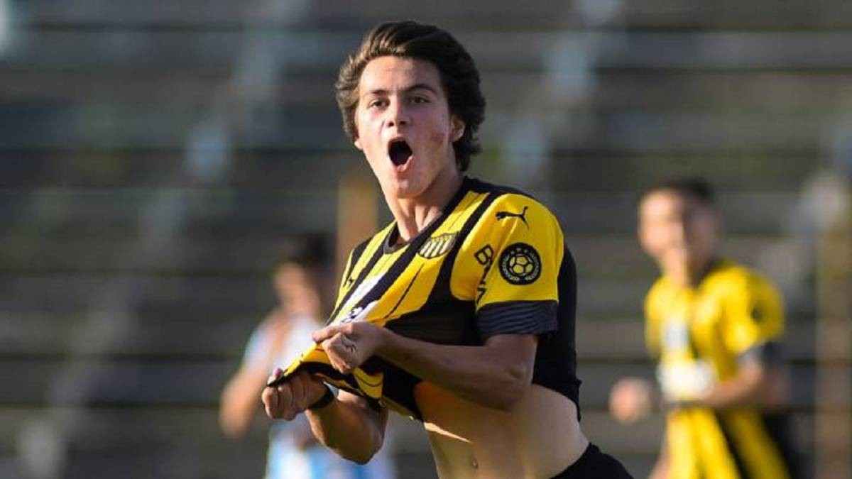 Arsenal targetting Pellistri - Bóng Đá