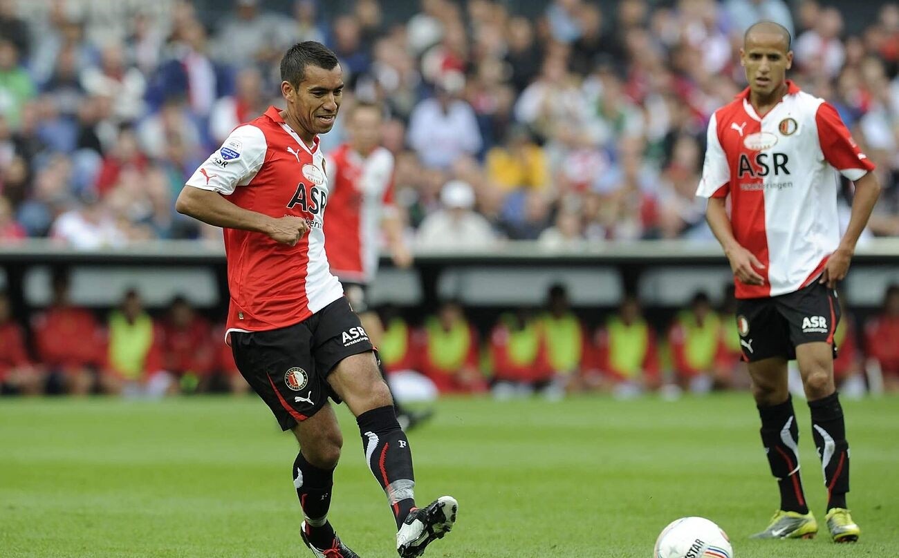 The 20 most expensive players when they retired - Bóng Đá