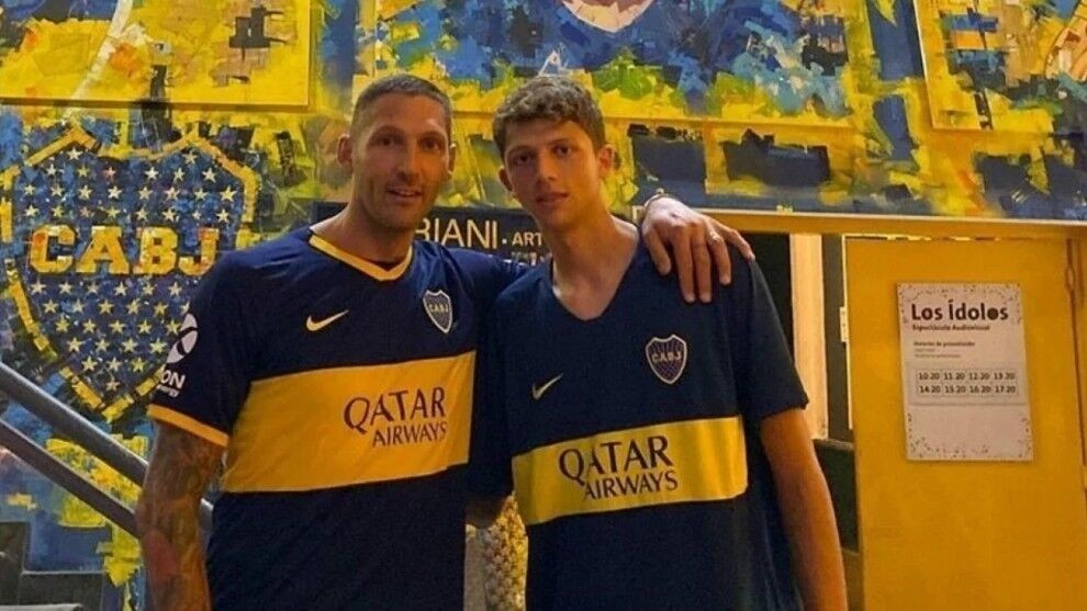 The football stars in awe of Boca Juniors - Bóng Đá