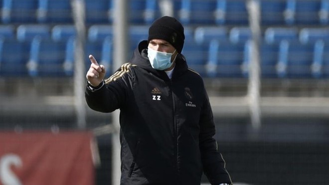 Zidane: Trying to win titles is in Real Madrid's DNA - Bóng Đá