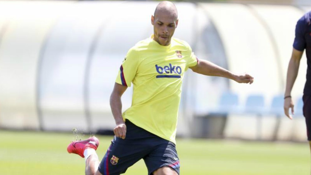 Braithwaite issues a warning to Luis Suarez: Physically, nobody beats me - Bóng Đá