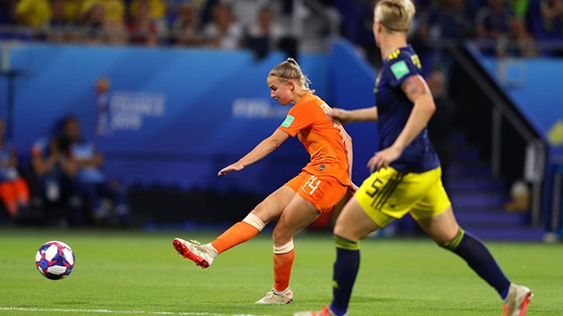 ẢNH SAU TRẬN: NỮ THỤY ĐIỂN - NỮ HÀ LAN (SÁNG LÊN) - Bóng Đá