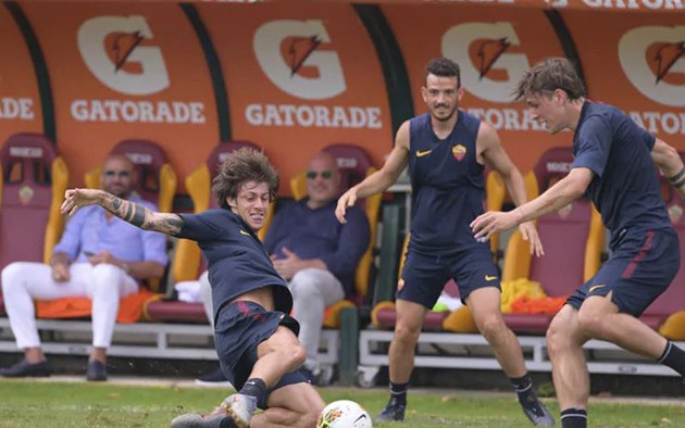 AS Roma tập nặng, chờ đại chiến Derby della Capitale - Bóng Đá