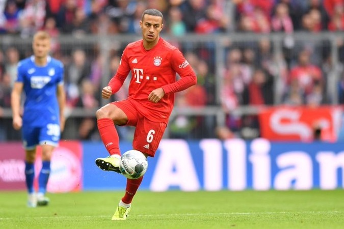 Bayern and Thiago are close to reaching an agreement over a new contract - Bóng Đá