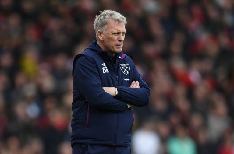 NHA hoãn, fan West Ham hóm hỉnh: 