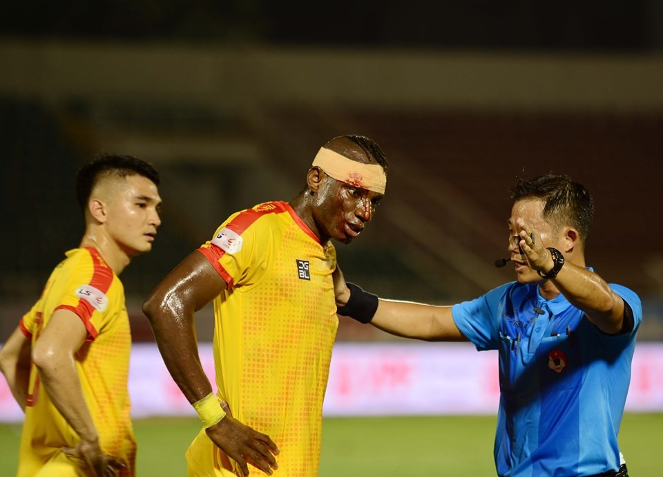 Đổ cả mồ hôi và máu, Thanh Hoá vẫn gục ngã trước bạn thân thầy Park - Bóng Đá