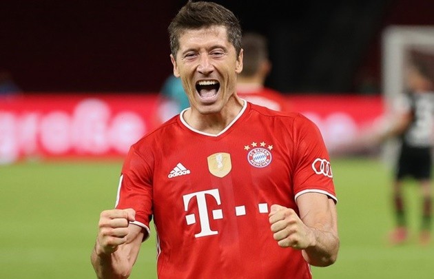Robert Lewandowski would take the first penaltyd - Bóng Đá