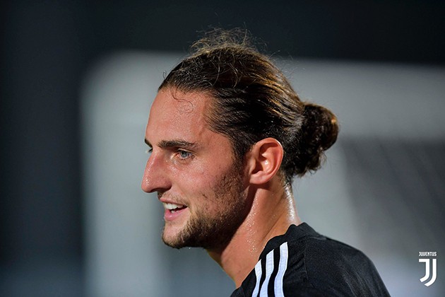 ẢNH: Đóng cửa luyện công, Juventus chờ đại chiến với 'người cũ' - Bóng Đá