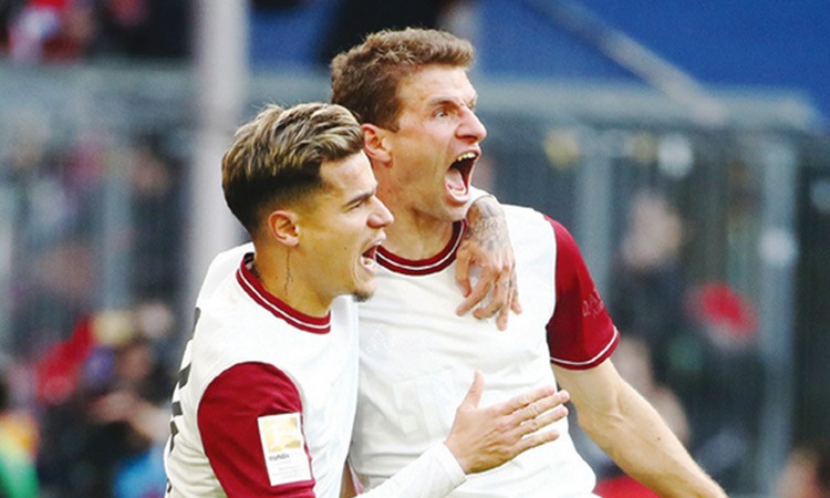 Boateng bấm bóng thiên tài giúp Muller ghi bàn - Bóng Đá