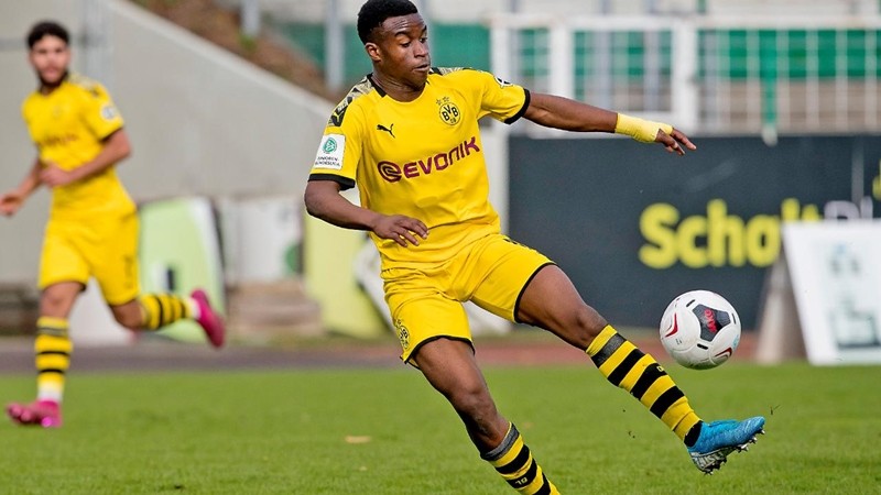 Hủy diệt cấp độ trẻ, 