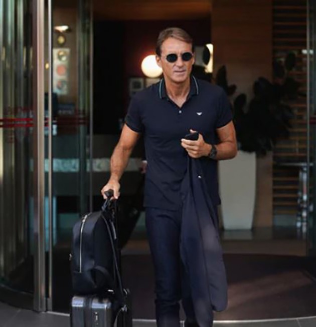 Dàn sao Azzurri đẹp trai lên đường đi Armenia (Ảnh) - Bóng Đá