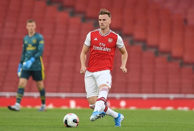 Arsenal receive fitness boost as defender Rob Holding plays 90 minutes for Under 23s after ACL injury - Bóng Đá