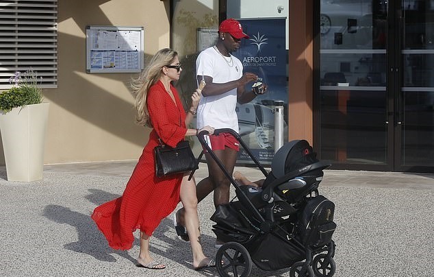 Paul Pogba joins girlfriend Maria Salaues and his baby boy for a sunny stroll in Saint Tropez - Bóng Đá