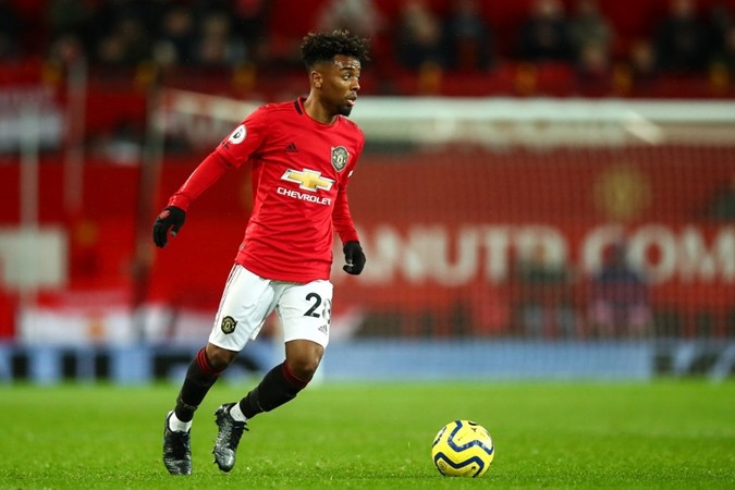Chelsea interested in signing Manchester United wonderkid Angel Gomes  - Bóng Đá